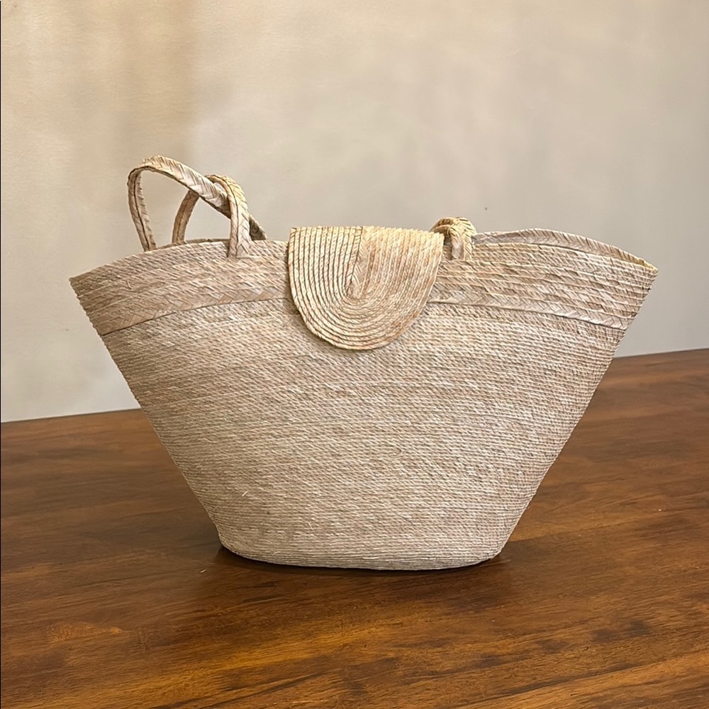 Elegant Straw Oversized Woven Beach Tote Bag